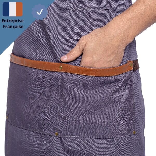 plastron-violet_84b1db43-af51-4ce0-bffd-18acb0bc02b6