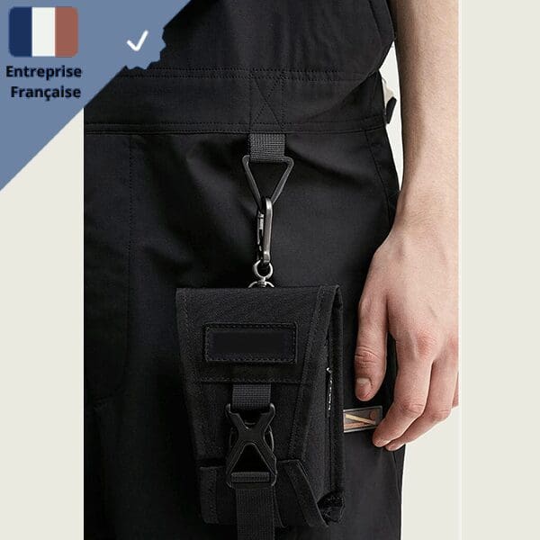 salopette-poche-portable-fermee