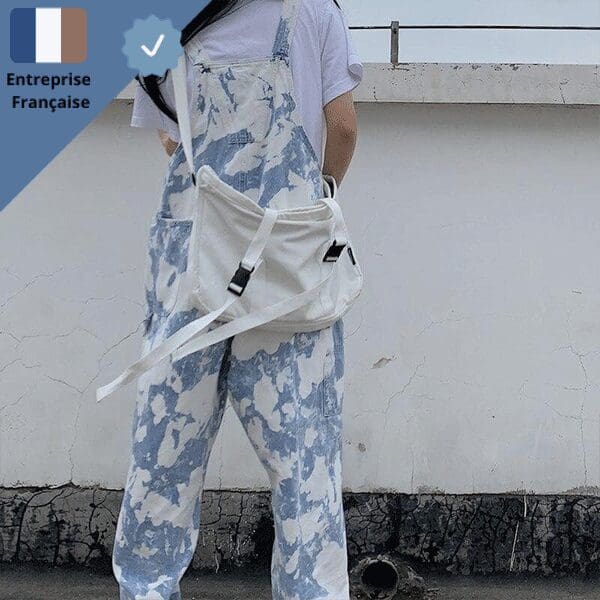 salopette-vintage-blanche-et-bleue